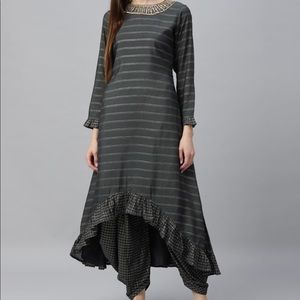 New gorgeous party wear dress 👗